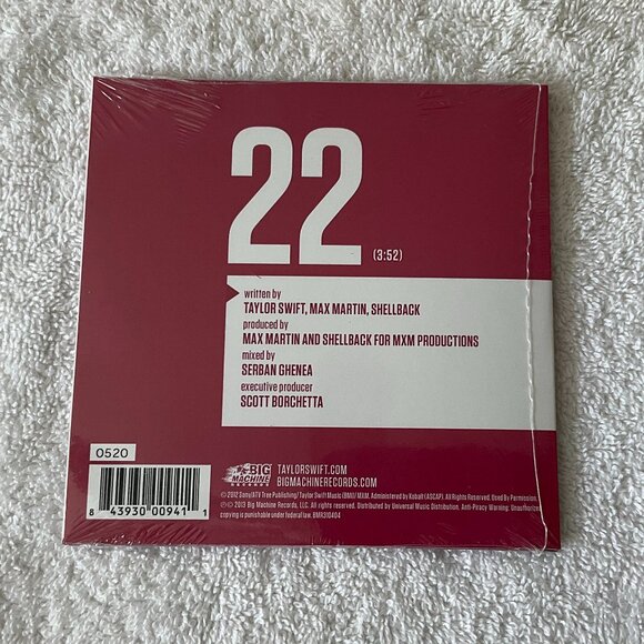 LIMITED Taylor Swift 22 CD Single, NUMBERED #520, SEALED - Picture 2 of 2